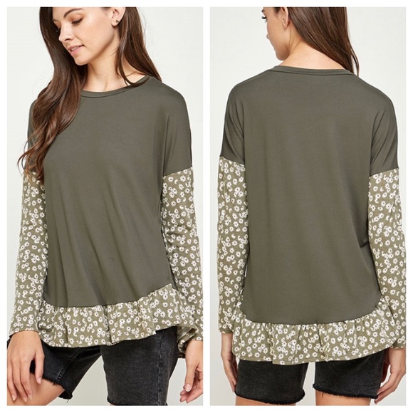 Tops - 🐞🐞🐞Olive green and floral layered look tunic top